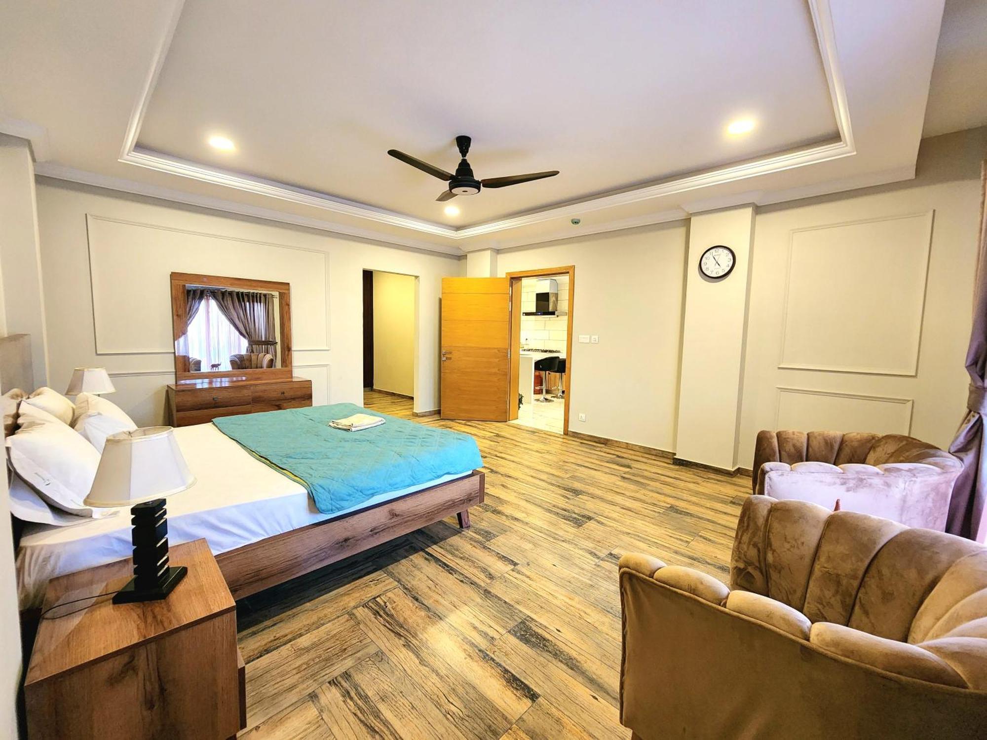 Executive Apartments In Bahria Heights ราวัลปินดี ห้อง รูปภาพ